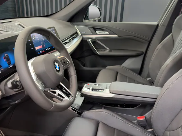 BMW X1 23i xDrive paddles