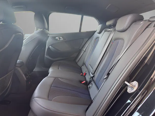 BMW 120d xDrive SAG