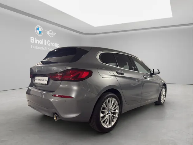 BMW 120i