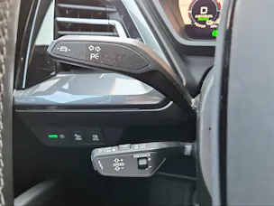 Audi Q4 e-tron 50 quattro Edition One Taifungrau Metallic