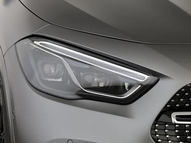 Mercedes-Benz GLA 200 Night Star 7G-DCT