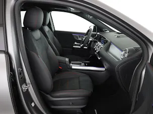 Mercedes-Benz GLA 200 Night Star 7G-DCT