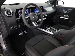 Mercedes-Benz GLA 200 Night Star 7G-DCT
