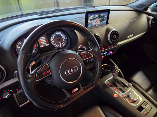 Audi S3 Sportback 2.0 T FSI quattro S-Tronic