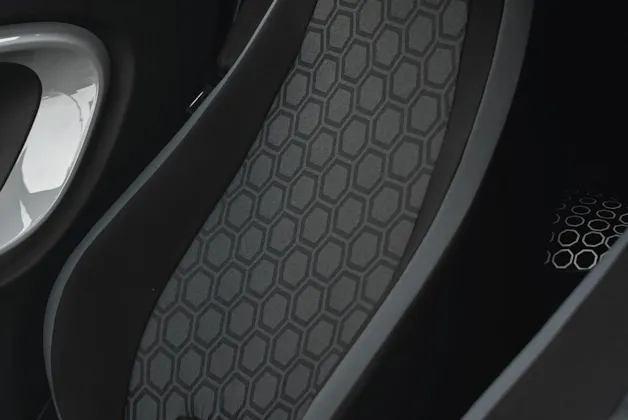XEV Yoyo 10.4kWh