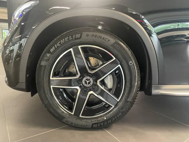 Mercedes-Benz GLC 220 d 4MATIC