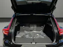 Volvo XC40 B3 Benzin Mild Hybrid Plus Dark DCT