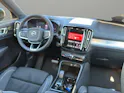 Volvo XC40 B3 Benzin Mild Hybrid Plus Dark DCT