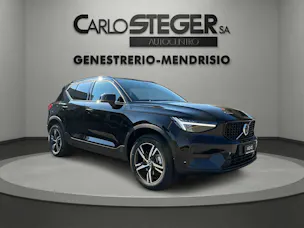 Volvo XC40 B3 Benzin Mild Hybrid Plus Dark DCT