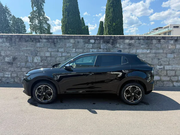 ALFA ROMEO Junior 1.2 48V Hybrid Junior