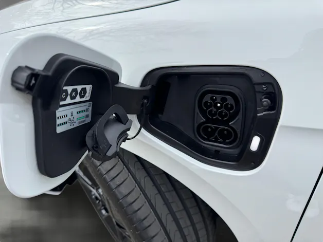 VW Passat Variant 1.5 TSI evo2 Plug-In- Hybrid R-Line DSG