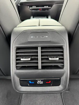 VW Passat Variant 1.5 TSI evo2 Plug-In- Hybrid R-Line DSG
