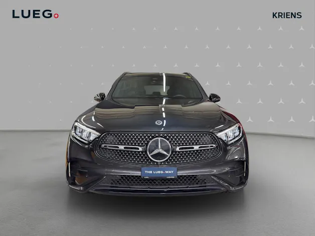 Mercedes-Benz GLC 200 4M - AMG / DISTRONIC / 360 Grad Kamera / Soundsystem