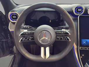 Mercedes-Benz GLC 200 4M - AMG / DISTRONIC / 360 Grad Kamera / Soundsystem