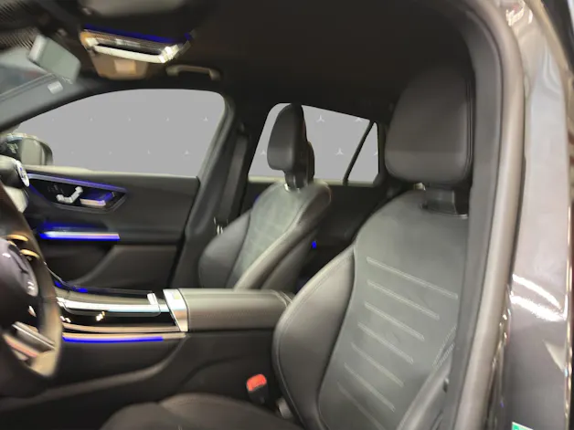 Mercedes-Benz GLC 200 4M - AMG / DISTRONIC / 360 Grad Kamera / Soundsystem