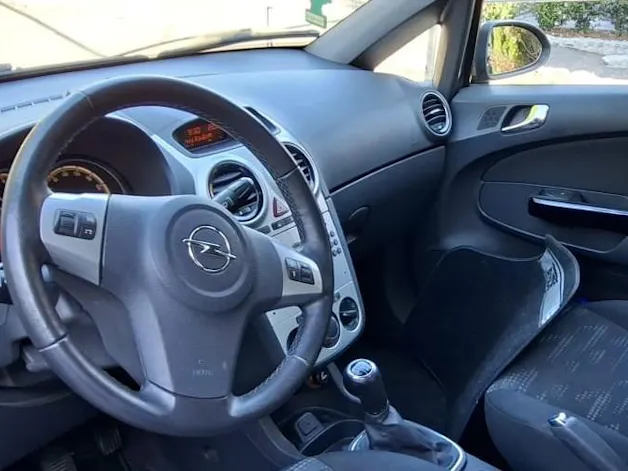 Opel Corsa 1.4 TP Enjoy