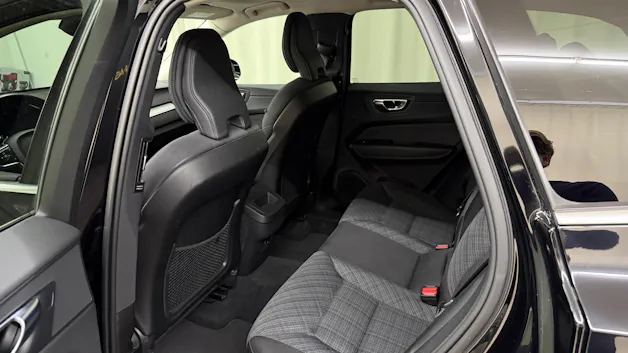 Volvo XC60 B4 Diesel Mild Hybrid AWD Momentum Geartronic