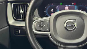 Volvo XC60 B4 Diesel Mild Hybrid AWD Momentum Geartronic
