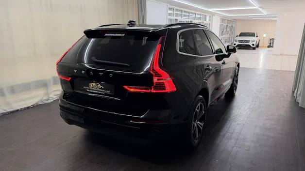 Volvo XC60 B4 Diesel Mild Hybrid AWD Momentum Geartronic