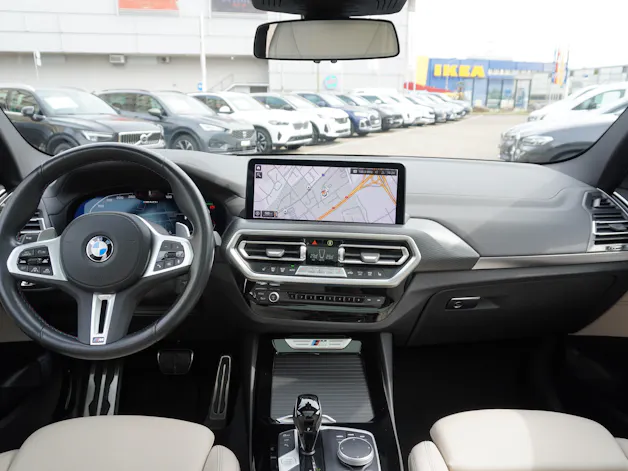 BMW X3 M40i Travel M-SPORT!!!