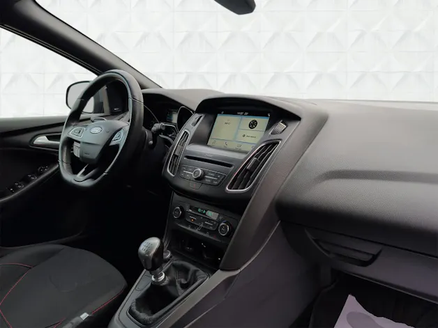 Ford Focus 1.5 SCTi ST Line