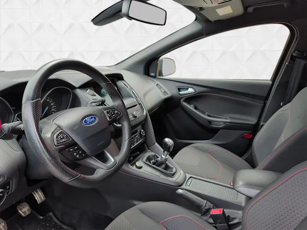 Ford Focus 1.5 SCTi ST Line