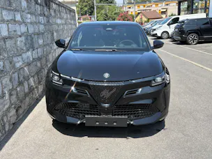 Alfa Romeo Junior 1.2 48V Q4 Hybrid Sport Speciale