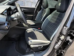 Alfa Romeo Junior 1.2 48V Q4 Hybrid Sport Speciale