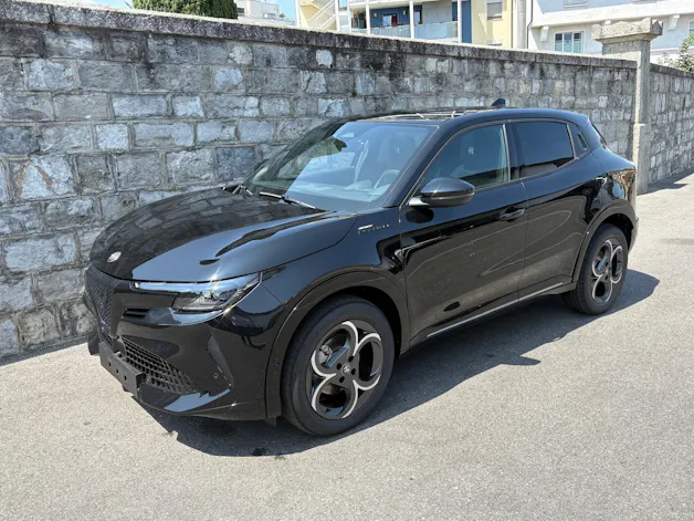 ALFA ROMEO Junior 1.2 48V Q4 Hybrid Sport Speciale