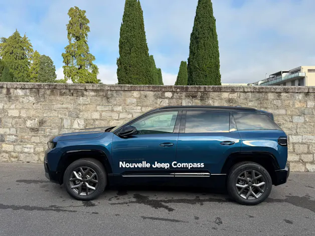 JEEP Compass 1.2 T e-Hybrid First Edition