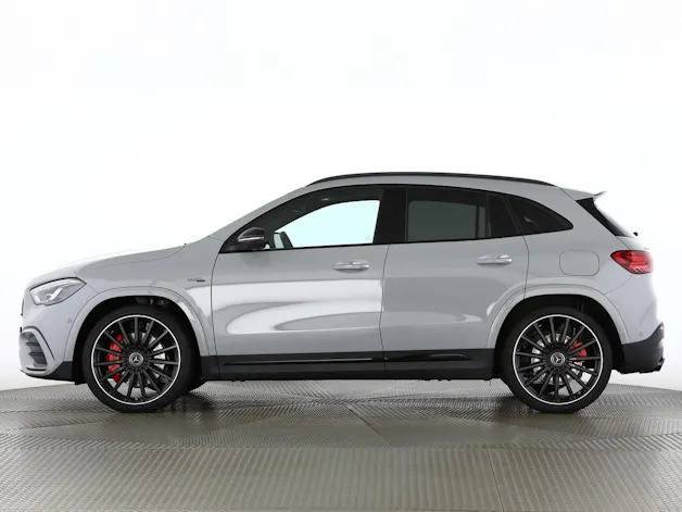 Mercedes-Benz GLA AMG 35 4Matic 8G-DCT