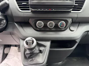 Renault Trafic 2.0 Blue dCi 130 Advance L2H1 EN