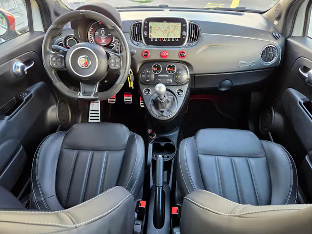 FIAT 595 Abarth 1.4 T-Jet 180 Competizione
