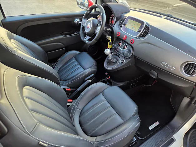 FIAT 595 Abarth 1.4 T-Jet 180 Competizione