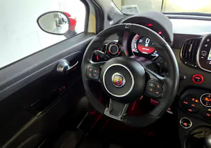 Fiat 595 Abarth 1.4 T-Jet 180 Competizione