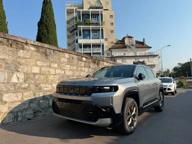 JEEP Compass 1.2 T e-Hybrid First Edition