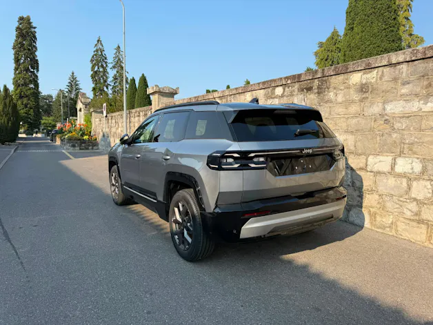 JEEP Compass 1.2 T e-Hybrid First Edition