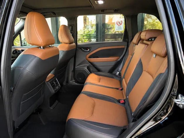 Subaru Forester 2.0i e-Boxer Luxury Lineartronic