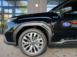 Subaru Forester 2.0i e-Boxer Luxury Lineartronic