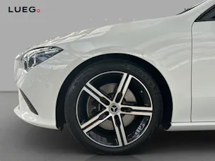 Mercedes-Benz CLA Shooting Brake 250 4Matic 7G-DCT Progressive