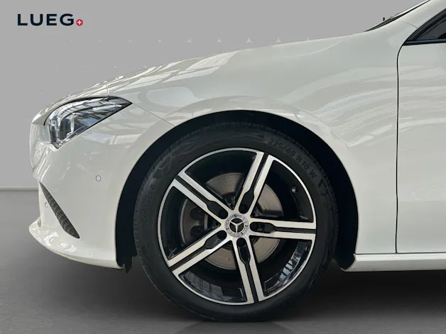 Mercedes-Benz CLA Shooting Brake 250 4Matic 7G-DCT Progressive