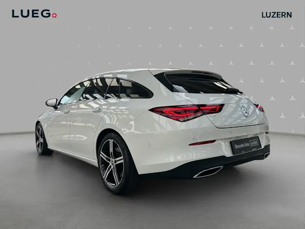 Mercedes-Benz CLA Shooting Brake 250 4Matic 7G-DCT Progressive