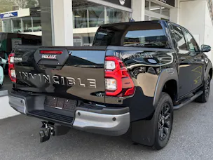 Toyota Hilux 2.8D-4D Invincible Double Cab 4x4 A