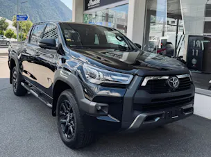 Toyota Hilux 2.8D-4D Invincible Double Cab 4x4 A
