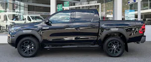 Toyota Hilux 2.8D-4D Invincible Double Cab 4x4 A