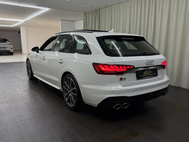 AUDI S4 Avant 3.0 TDI quattro tiptronic