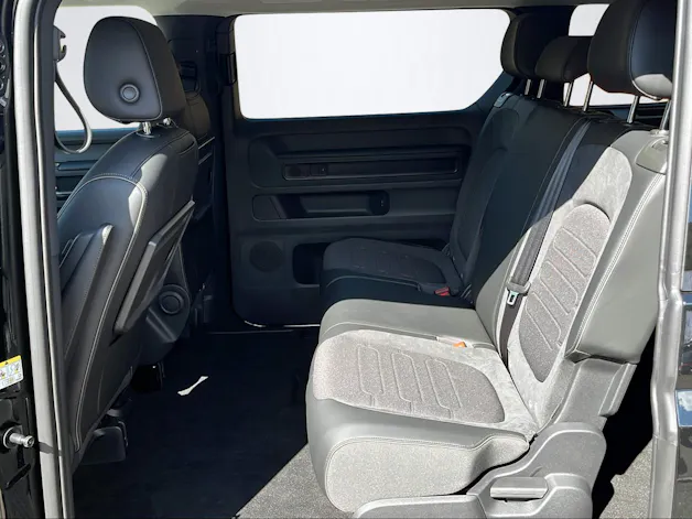 VW ID. Buzz Pro4M 86/91kWh 3239mm 340PS/250kW 86/91 kWh elektrisch