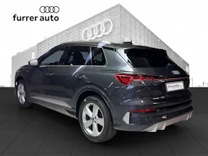 AUDI Q4 e-tron SUV quattro performance Attraction