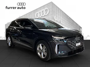 AUDI Q4 e-tron SUV quattro performance Attraction
