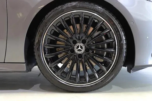 MERCEDES-BENZ A 250 4Matic 8G-DCT